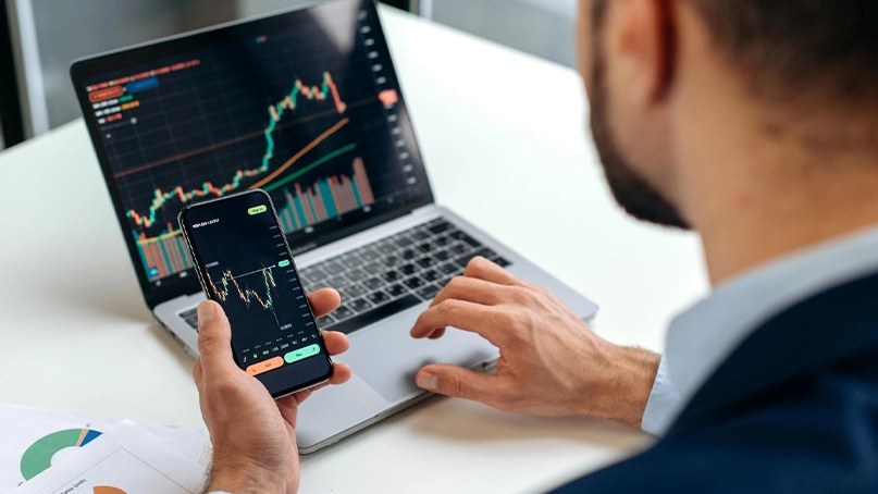 Solenne Flowdex Piattaforma di Trading